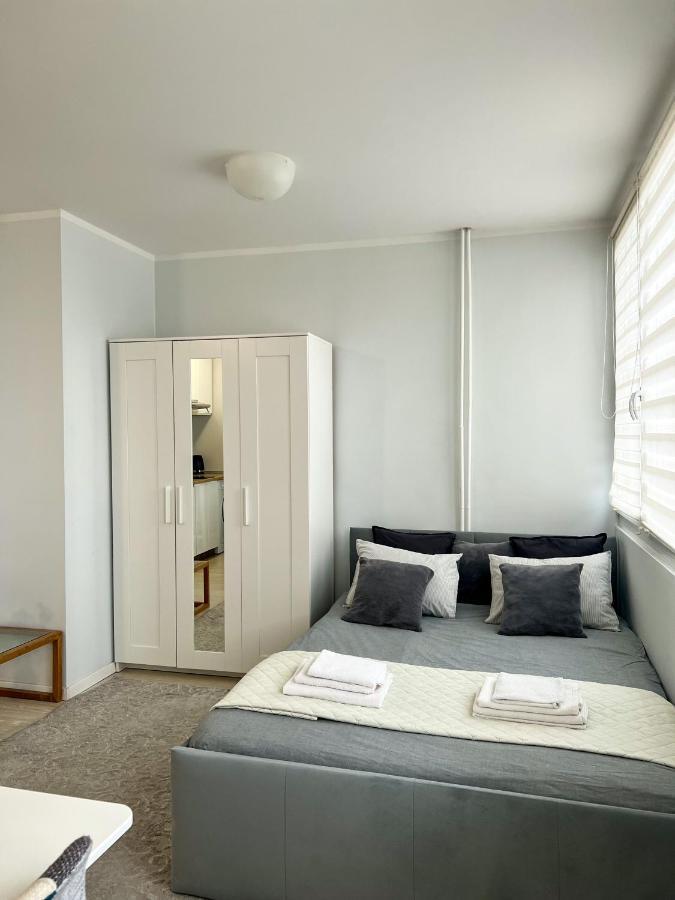 Przytulna Kawalerka Apartment Варшава Екстериор снимка