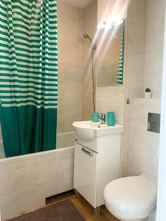 Przytulna Kawalerka Apartment Варшава Екстериор снимка